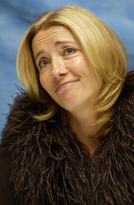 Emma Thompson Poster 2391238