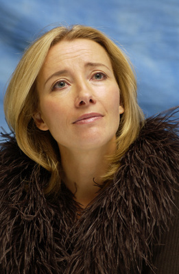 Emma Thompson Poster 2391240
