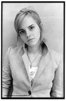 Emma Watson Poster 1491328