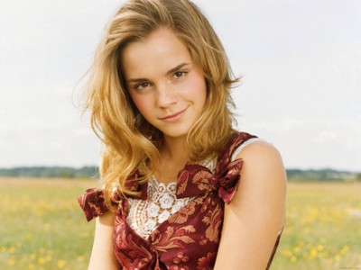 Emma Watson Poster 1491332