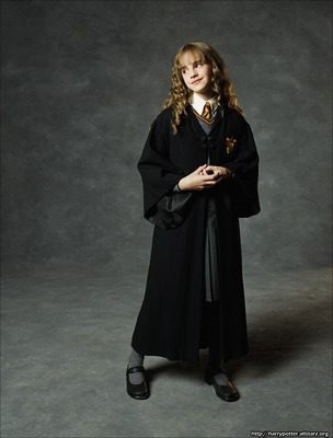Emma Watson Poster 2058894
