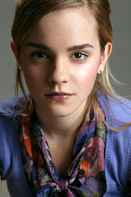 Emma Watson Poster 2058912