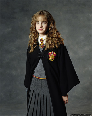 Emma Watson Poster 2058924