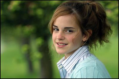 Emma Watson Poster 2058927