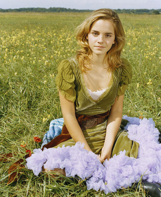 Emma Watson Poster 2058929