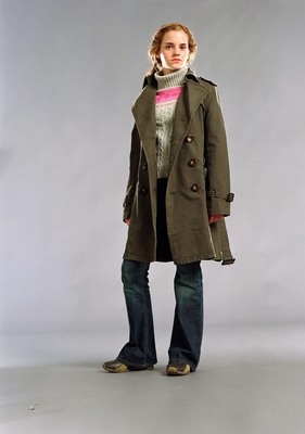 Emma Watson Poster 2058933