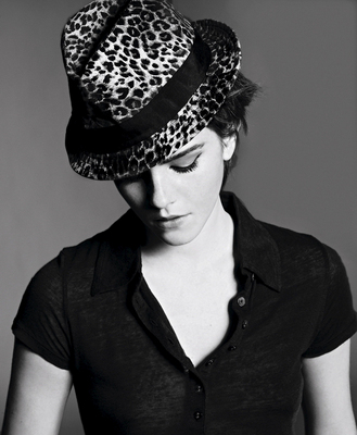 Emma Watson Poster 2129131
