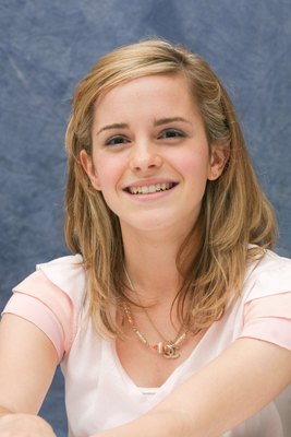 Emma Watson Poster 2230837