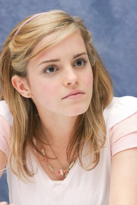 Emma Watson Poster 2230856