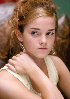 Emma Watson Poster 2230874