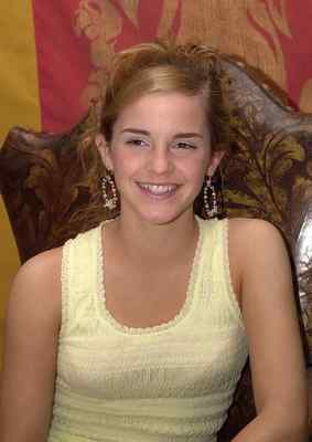Emma Watson Poster 2230889