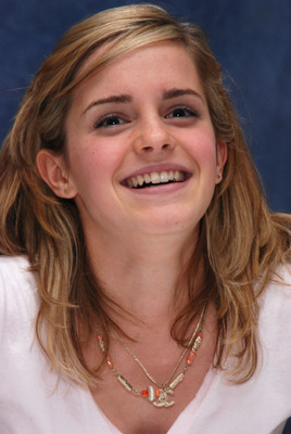 Emma Watson Poster 2270380