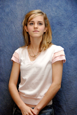 Emma Watson Poster 2408317