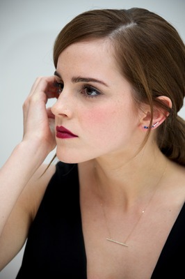 Emma Watson Poster 2429082