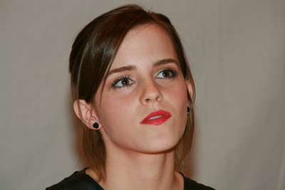 Emma Watson Poster 2436085