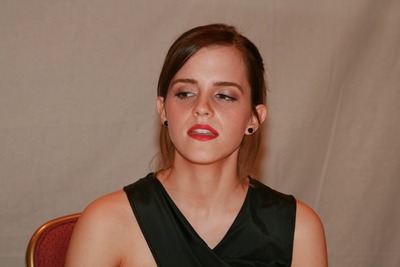 Emma Watson Poster 2436093