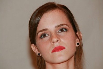 Emma Watson Poster 2436104