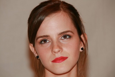 Emma Watson Poster 2436106
