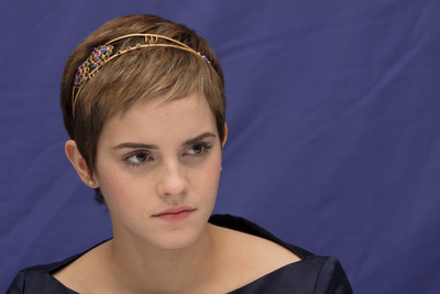 Emma Watson Poster 2442529
