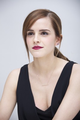 Emma Watson Poster 2457812