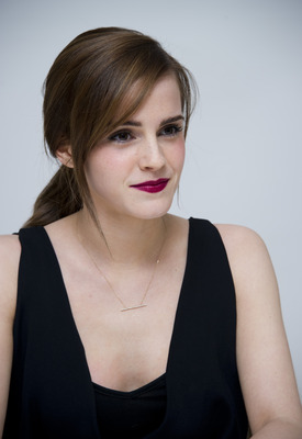 Emma Watson Poster 2457813