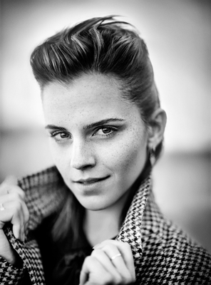 Emma Watson Poster 2632862