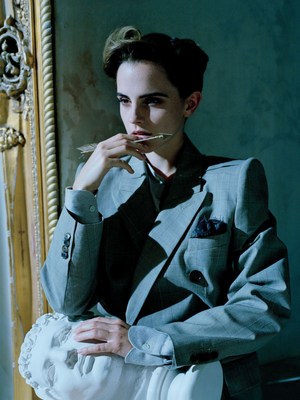 Emma Watson Poster 2701330