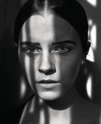 Emma Watson Poster 2701337