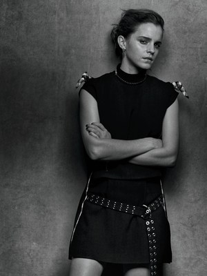 Emma Watson Poster 2716296