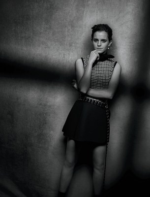 Emma Watson Poster 2716299