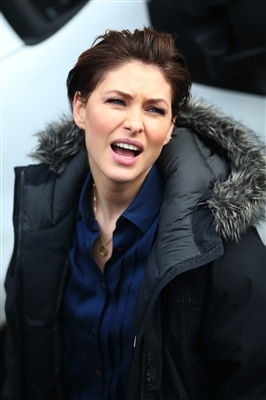 Emma Willis Poster 3042399