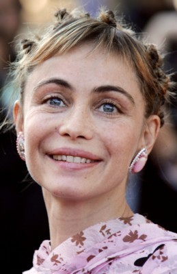 Emmanuelle Beart Poster 1245378