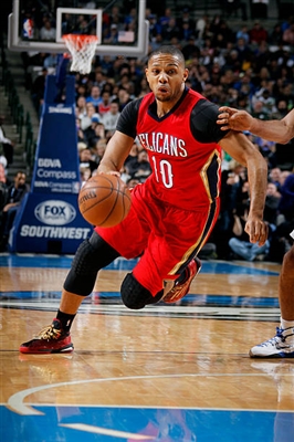 Eric Gordon Poster 3398398