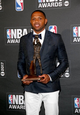 Eric Gordon Poster 3398401