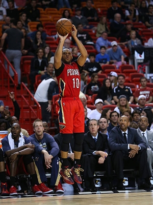 Eric Gordon Poster 3398431
