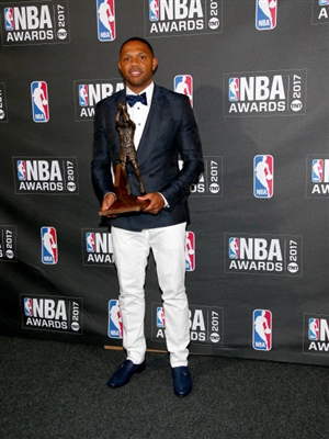 Eric Gordon Poster 3398495