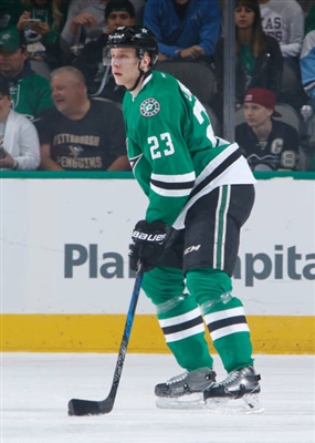 Esa Lindell Poster 3577190