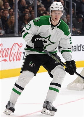 Esa Lindell Poster 3577225