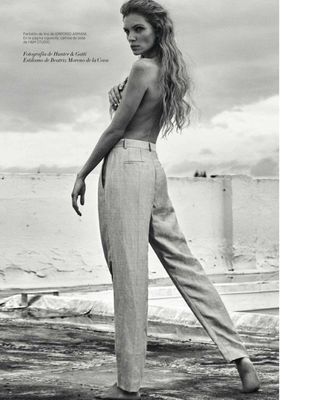 Esther Canadas Poster 2635570