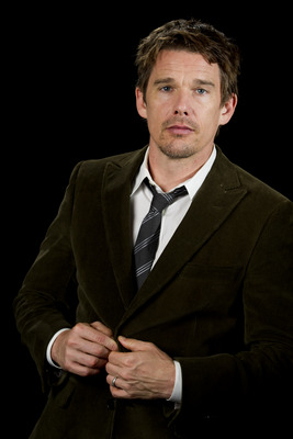 Ethan Hawke Poster 2158726
