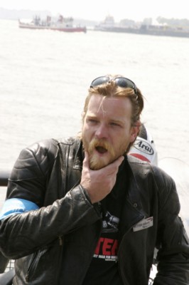 Ewan McGregor Poster 1364517