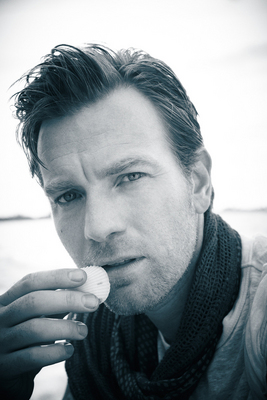 Ewan McGregor Poster 2119220