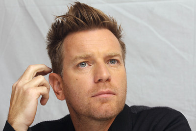 Ewan McGregor Poster 2156218