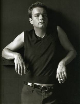 Ewan McGregor Poster 2187536