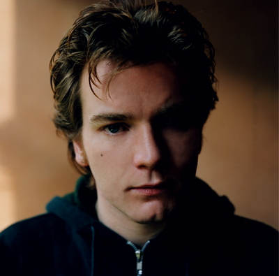 Ewan McGregor Poster 2211624