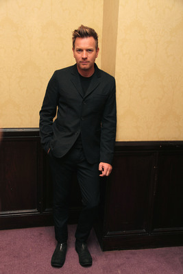 Ewan McGregor Poster 2221929