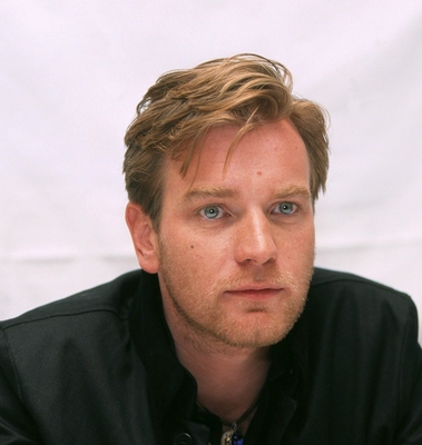 Ewan McGregor Poster 2237672
