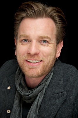 Ewan McGregor Poster 2240400
