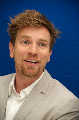Ewan McGregor Poster 2244791