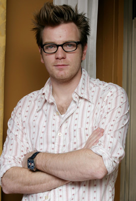 Ewan McGregor Poster 2273505